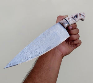 Cuchillo de chef profesional de estilo japonés de alto carbono forjado Premium con mango de resina para rebanar en la cocina - Product Image 6