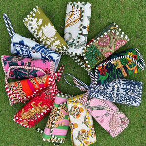 Pochette matelassée à fermeture éclair faite à la main Lot de 5 trousse cosmétique pour femmes trousse de toilette maquillage sacs fourre-tout pochette matelassée à fermeture éclair faite à la main - Product Image 1