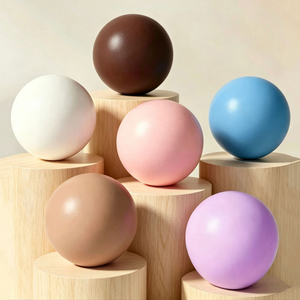 Mini Balón de Yoga de PVC Mate de 8 Pulgadas (20 cm), 300 g, con Logotipo Personalizado, Balón de Gimnasia de Plástico Suave, Antiexplosión, Beige - Product Image 5