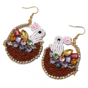 Nouveau design fait à la main multi rocaille thème de Pâques boucles d'oreilles oeuf de Pâques sur le mercure Clip sur lapin boucles d'oreilles perlées par MD artisanat - Product Image 3