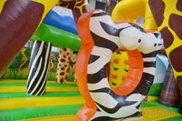Structure gonflable combinée girafe avec toboggan, château de saut, piste de jeu sportive et aire de jeux extérieure, pour événements et foires