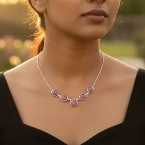 สร้อยคอเงินแท้ 925 ประดับโรโดไนต์ จี้แฟชั่นสำหรับผู้หญิง พร้อมอัญมณี - Product Image 3