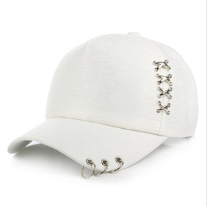 Vente en gros de casquette de baseball sportive 100% coton pour hommes, design élégant à 5 panneaux avec bord incurvé en éponge, logo brodé personnalisé - Product Image 6