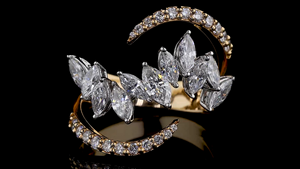 Anillo de Diamante Cultivado en Laboratorio con Corte Marquesa de Lujo en Oro Rosa y Blanco |   Joyería de Boda Personalizada - Product Image 5