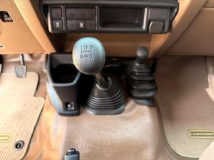 Toyota Land Cruiser 70 Série LC 71 4.0L V6 SUV d'occasion 2024, 4 portes, essence, classique, tout-terrain, pour expédition |   Exportation lue - Product Image 4