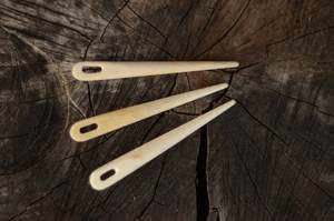 Aiguilles à os fabriquées à partir d'os de buffle naturel pour l'artisanat du tricot par Faizacraft - Product Image 2