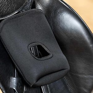 CAPRA INTERNATIONAL Housses d'étriers personnalisées en matériau souple avec logos sur mesure pour la protection de la selle, installation facile, modèle - Product Image 4