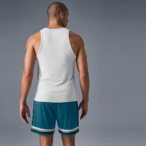 Débardeur de sport pour homme, à séchage rapide, respirant, sans manches, idéal pour la musculation, le fitness, la course à pied et les activités de plein air - Product Image 4