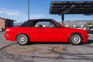 BMW 325i Convertible de 1991, Usado, Motor de 6 Cilindros, Kit de Carrocería M-Technic II, Recién Revisado, Propiedad de California - Product Image 3