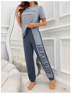 Été et printemps Vêtements pour femmes Color Block Casual Deux-pièces Set Letter Print Crew Neck Short Sleeve Top & Pants Outfits - Product Image 3