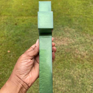 Croix d'église en résine époxy découpée avec des bords lisses et des couleurs vibrantes, de haute qualité - Product Image 1