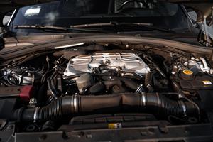 รถยนต์ Range Rover Velar SVAutobiography Dynamic Edition ปี 2020 สภาพดีเยี่ยม เครื่องยนต์ V8 ซูเปอร์ชาร์จ 550 แรงม้า ระบบขับเคลื่อนสี่ล้อ (AWD)  ใช้งานน้อย  ถือครองในแคลิฟอร์เนีย - Product Image 6