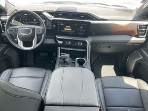 MEJOR OFERTA 2024 GMC SIERRA 1500 DENALI TRANSMISIÓN AUTOMÁTICA V8 CILINDROS - Product Image 3