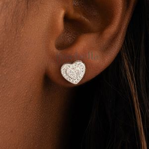 Pendientes de tuerca de racimo de moissanita en forma de corazón de Plata de Ley 925, estilo Hip Hop, regalo de aniversario para mujer, probador de diamantes - Product Image 1