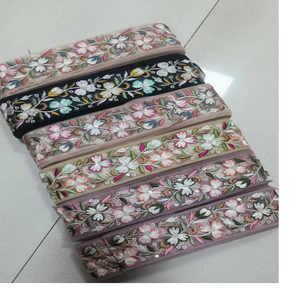 ริบบิ้นปักลายดอกไม้ตามสั่งด้วยเครื่องจักรความกว้าง3นิ้วและมีแปดสีสำหรับชุดแต่งงานเพื่อขายต่อ - Product Image 6