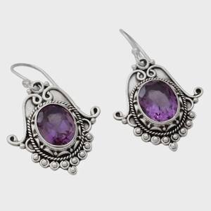Boucles d'oreilles en argent sterling améthyste, bijoux de naissance de février, cadeau élégant fait à la main pour les femmes, design bohème - Product Image 4