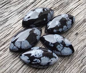 Venta al por mayor Lavira Natural copo de nieve obsidiana cabujón Marquesa corte espalda plana negro todos los tamaños IGI certificado piedras preciosas sueltas - Product Image 2