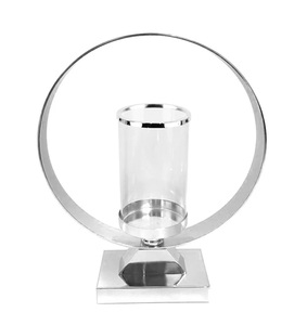 Bougeoir en aluminium décoratif léger le plus vendu avec base cannelée et col artistique parfait pour la décoration de dîner - Product Image 6