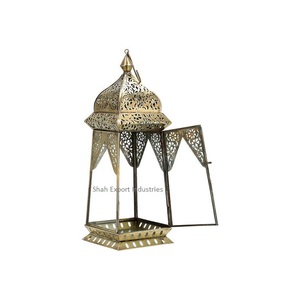 Customized Metal Hanging <b>Lantern</b> Gold Finished for Wedding Event Party Tabletop Decoration Brass <b>Candle</b> <b>Lantern</b> - Product Image 2