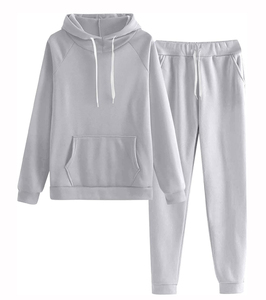 Chándales de mujer al por mayor 2026 nuevo diseño de moda deportes niñas chándal mujeres Slim Fit Yoga chándales - Product Image 1