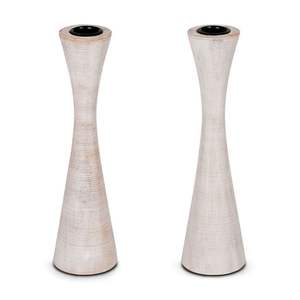 Lot de 2 bougeoirs en bois faits à la main avec motif élégant pour la décoration de la maison de luxe moderne - Product Image 1