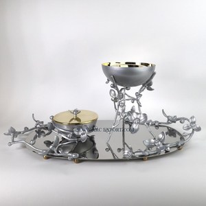 Brûleur d'encens en métal enduit de poudre blanche fleur conception faite à la main grande taille décoration fantaisie encens Oud et brûleur Bakhoor - Product Image 2