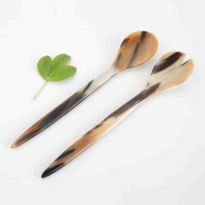 Cuillère de table à café en corne de buffle de provenance éthique Ustensile de cuisine naturel poli écologique - Product Image 3