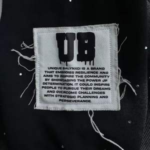 Streetwear Diseño de cremallera Algodón Lavado ácido Sudadera con capucha Bordado de diamantes de imitación Sun Faded Sudaderas con capucha desgastadas - Product Image 6