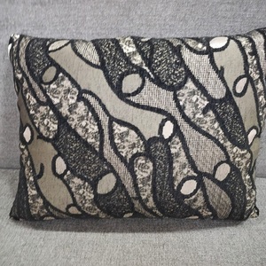 Decorative Jacquard Modern Fabric <b>Cushion</b> <b>Cover</b> Polyester Luxury Comfortable Bed Rest Creamy Colored Pillow - Product Image 1