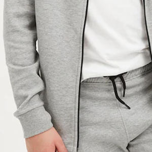 เสื้อฮู้ดดี้เด็กชายสีพื้น ผ้าซับในนุ่มสบาย ราคาถูก แขนยาว สำหรับฤดูหนาว บริการ OEM ราคาพิเศษสำหรับผู้ซื้อจำนวนมาก ปี 2026 - Product Image 3