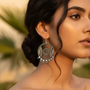 Pendientes de Plata 925 con Perlas en Forma de Gota de Agua para Mujer, Joyería Elegante para Bodas y Fiestas - Product Image 1