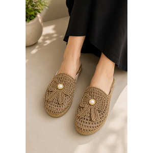 Mink Color Straw for Anti-Slip Feature Winter Summer Custom Logo Soft Wool Cute Upper Breathable Trendy Cotton Fabric - Product Image 1
