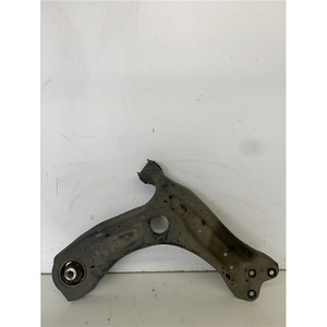 Braccio di Controllo Anteriore Sinistro VOLKSWAGEN Polo 5a Serie 6R0407151F (09>17) - Product Image 1