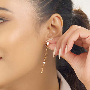 Pendientes de Aro y Tipo Huggie Geometra Pastel en Oro, Estilo Moderno - Product Image 2