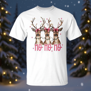 Camiseta navideña Ho Ho Ho Reindeer para mujer, manga corta, cuello redondo, diseño navideño - Product Image 3