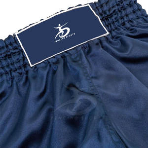 กางเกงขาสั้นสไตล์ใหม่สำหรับผู้ชายกางเกงขาสั้นมวยไทยสีทึบออกแบบได้ตามต้องการ - Product Image 3