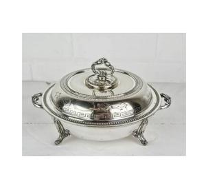 Plat de restauration avec un élégant matériau en acier inoxydable, récipient à beurre à usage domestique, fromage blanc de table de mariage et serveur de lait caillé - Product Image 1