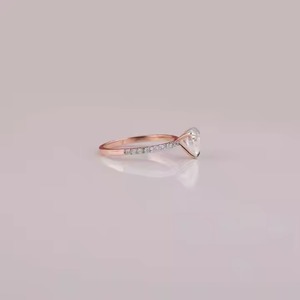 Anillo de compromiso de diamante cultivado en laboratorio redondo de mejor diseño en oro amarillo/blanco de 10/14/18K, regalo de joyería fina para mujer - Product Image 5