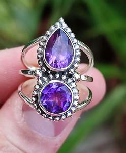 Anillo de Amatista, Plata de Ley 925 Maciza, Piedra Preciosa Natural, Joyería Moderna con Engaste de Bisel para Bodas y Fiestas - Product Image 3