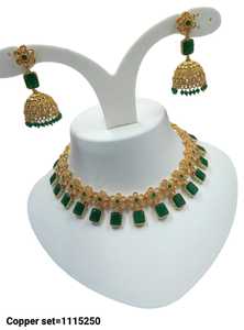 ENSEMBLE DE BIJOUX INDIENS TRADITIONNELS ET À LA MODE EN CUIVRE ENSEMBLE DE BIJOUX DE MARIAGE POUR FEMMES BOUCLES D'OREILLES ET COLLIER - Product Image 2