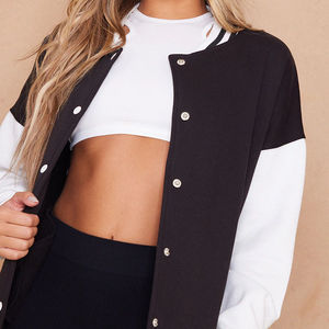 Nueva llegada de la chaqueta de las mujeres Varsity Estilo Vintage Streetwear Logotipo personalizado Impresión Cuello en V Transpirable Mangas completas Personalización - Product Image 4
