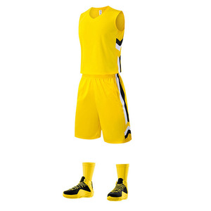 Maillot de basket-ball à sublimation personnalisée de haute qualité uniforme respirant léger ensemble pour enfants de grande taille vêtements de basket-ball à quantité minimale de commande bas - Product Image 1