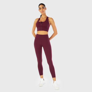 Conjunto de 2 piezas de cintura alta con logotipo personalizado OEM para mujer, gimnasio, Fitness, ropa activa, pantalones, conjuntos de Yoga transpirables sin costuras con patrón sólido - Product Image 2