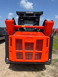 Broyeur forestier Kubota SVL97-2 d'occasion, chargeuse compacte sur chenilles haute performance conçue pour la construction, le défrichement et la foresterie. - Product Image 2