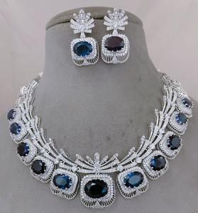 ชุดสร้อยคอเพทายสีเงินหรูหราพร้อมต่างหูสำหรับงานแต่งงานงานหมั้นสำหรับผู้หญิง - Product Image 6