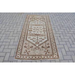 Alfombra de lana Vintage hecha a mano, área grande, 3,2x6,5 pies, diseño de retazos marrón Beige para sala de estar, dormitorio, forma de pasillo rectangular, látex - Product Image 1
