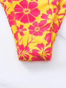 Conjunto de bikini de playa de 2 piezas al por mayor, marca personalizada, tejido estampado liso sexy, estilo triangular transpirable con corte de agujeros automatizado - Product Image 3