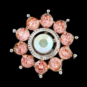 Broche Elegante para Mujer - Color Durazno - Product Image 1