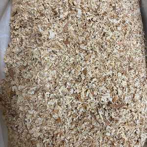 ราคาถูก - เศษไม้สำหรับปูพื้นสัตว์ในเวียดนาม - Product Image 1