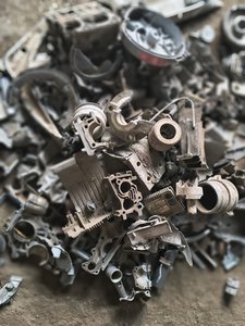 Cast Aluminum Engine Block Scrap 99.9% Pure Excellent Quality 50kg - Product Image 2